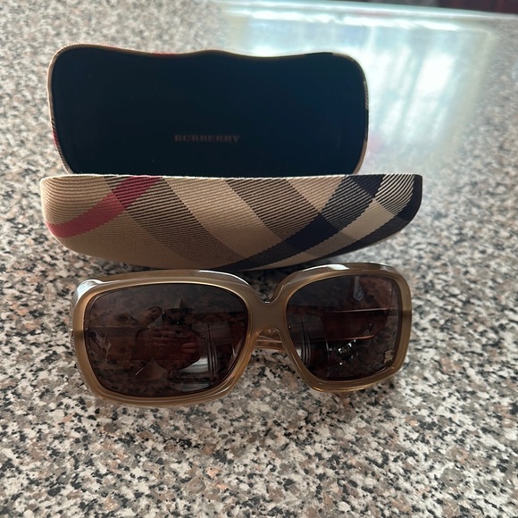 Burberry Women's Tan Sunglasses - Picture 1 of 14
